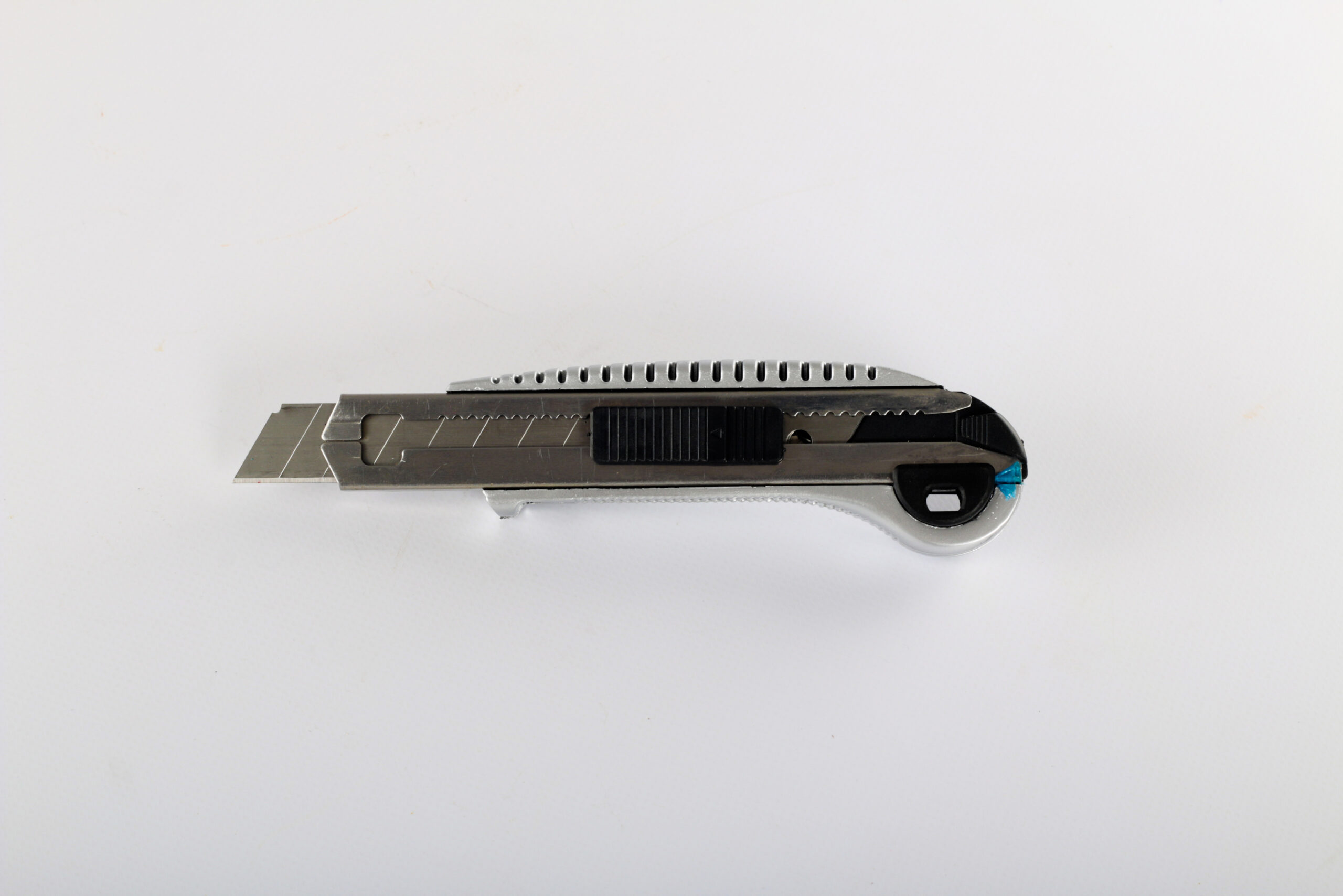 Cutter plastique chrome 5 lames s/c - ref: 1168-1 ** ABDO TOOLS