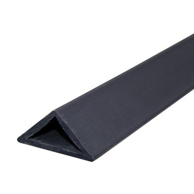 Triangle pvc noir 20 x 20 x 30 barre 3m (sac/25 pcs) **